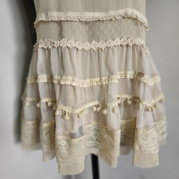 Forever 21 Sheer Lace Pom Pom Overlay Flowy Tank Top - Picture 3 of 6